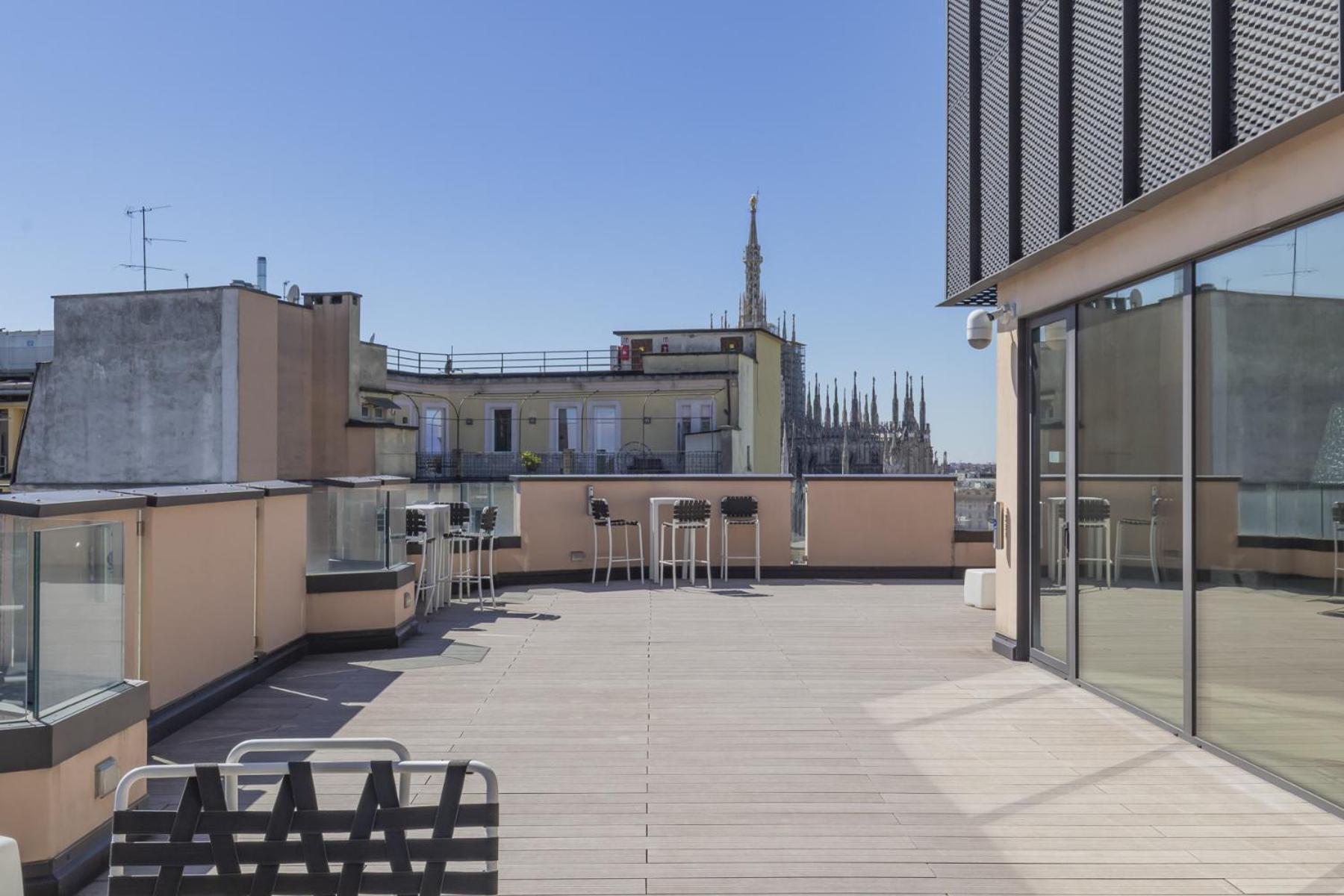 San Babila Central Tower With Panoramic Terrace Overlooking Duomo By Rentopolis Mailand Exterior foto